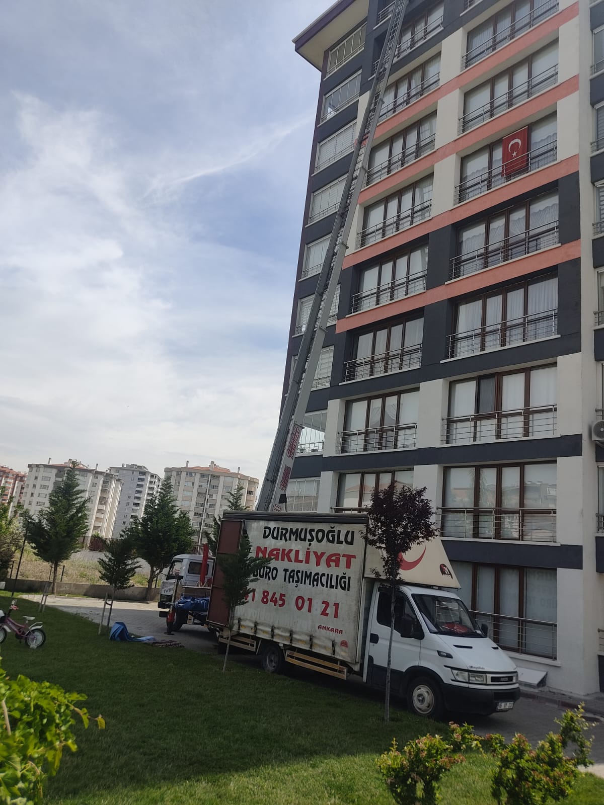 FİRMAMIZDAN KARELER